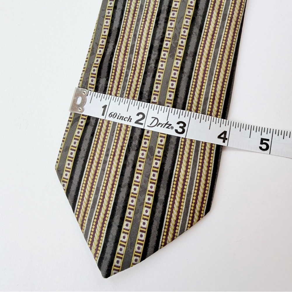 Men’s Fanti Designer Italian Silk Necktie​ - Picture 3 of 5